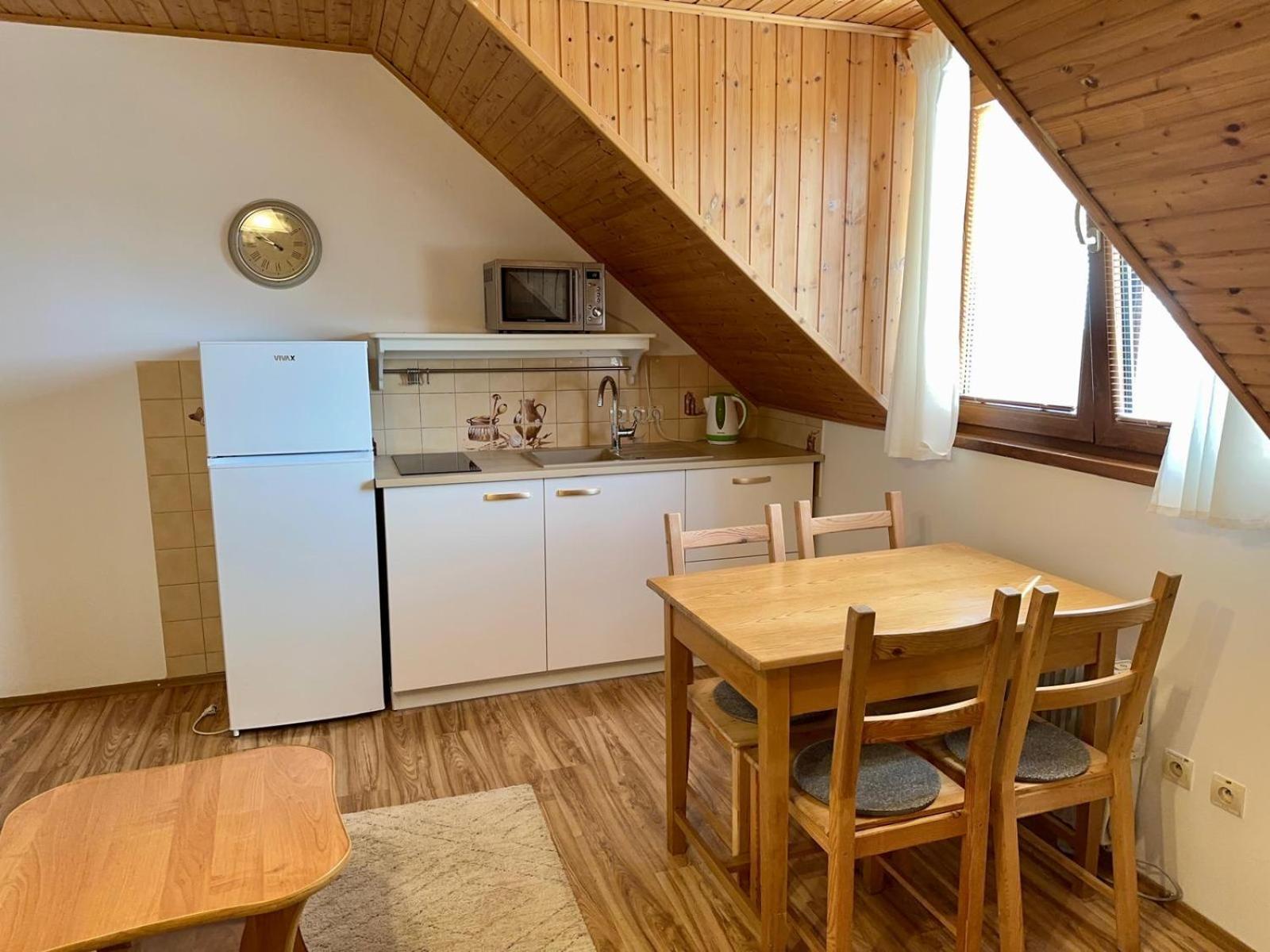 Apartmany V Muellerovom Dome Банська Штявниця Екстер'єр фото